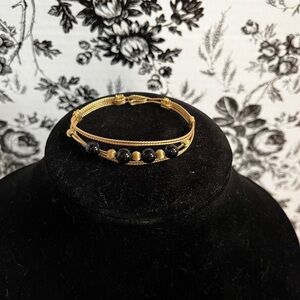 Vintage 1980’s Small Gold tone Bracelet